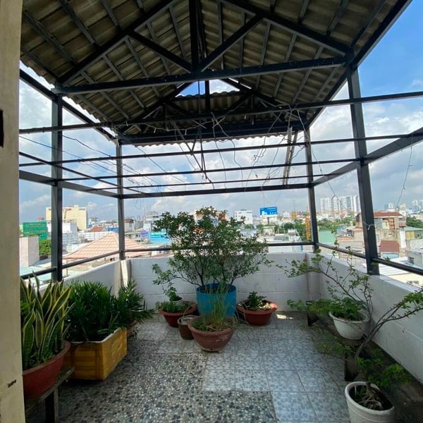 Nhà 4 tầng hẻm 128 Huỳnh Tấn Phát 3,3m x 9,5m 