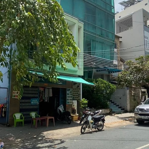 Nhà mặt tiền đường số 81 Tân Quy 4,5m x 23m