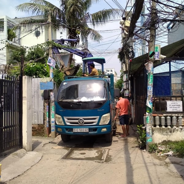 Dãy 11 nhà trọ Nguyễn Thị Thập , Bình Thuận , 4.4 m  x 40m  nở hậu 6.3m 