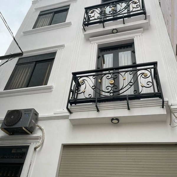 Nhà 4T hẻm 270 Huỳnh Tấn Phát 6,26m x 3,18m