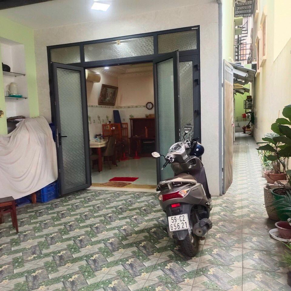 Nhà 2 tầng mặt tiền đường số Bình Thuận 8,8m x 20,8m