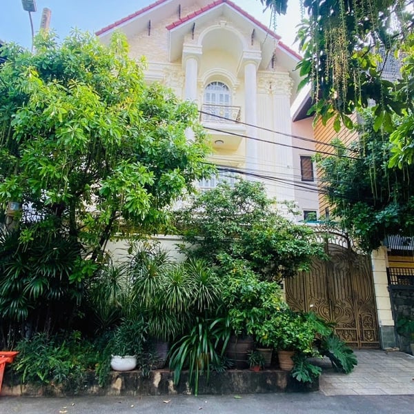 Bán biệt thự số 204B35 Nguyễn Văn Hưởng, P. Thảo Điền, Quận 2