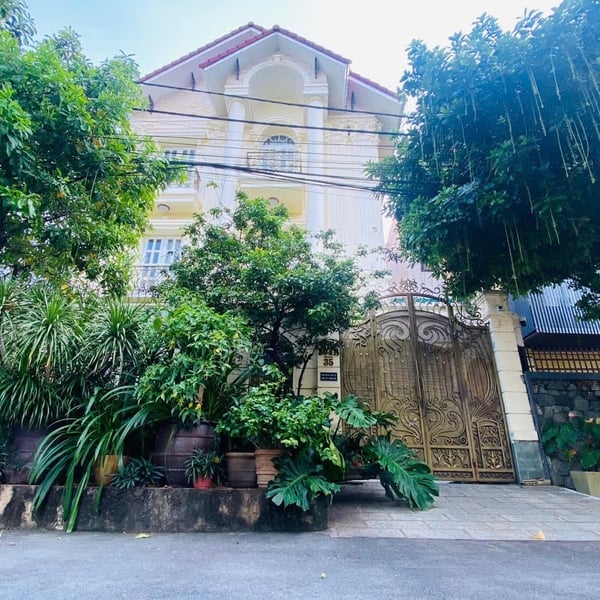 Bán biệt thự số 204B35 Nguyễn Văn Hưởng, P. Thảo Điền, Quận 2