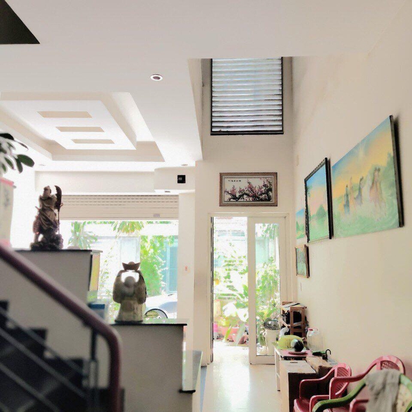 Nhà 4 tầng khu Tạ Ngọc Thảo Quận 7 Diện tích: 5m x 16m