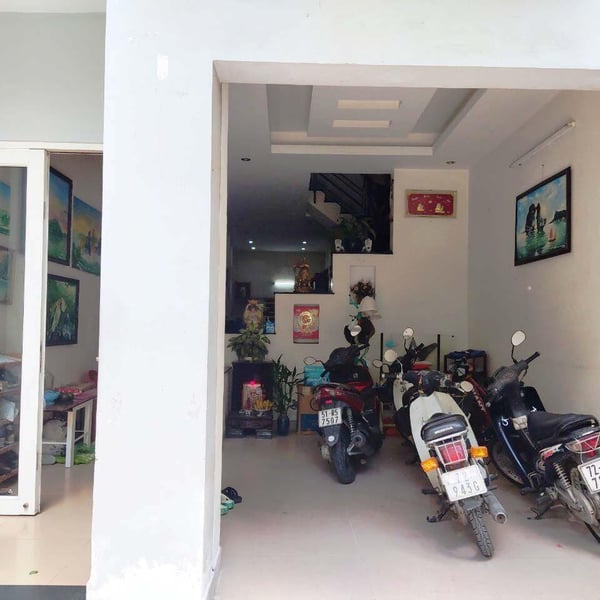Nhà 4 tầng khu Tạ Ngọc Thảo Quận 7 Diện tích: 5m x 16m
