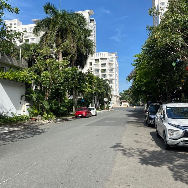 Biệt thự 2 mặt tiền Mỹ Phú 1B, 19m x 16m