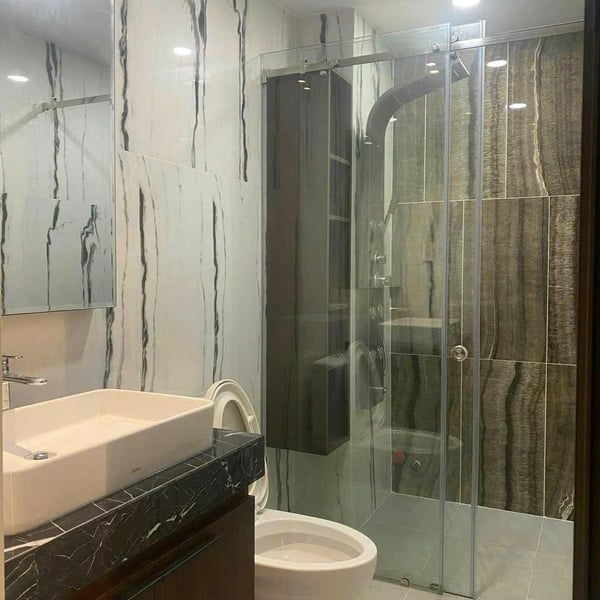 Nhà 5 tầng mặt tiền đường số, Phường Tân Kiểng - Gần chợ Tân Quy