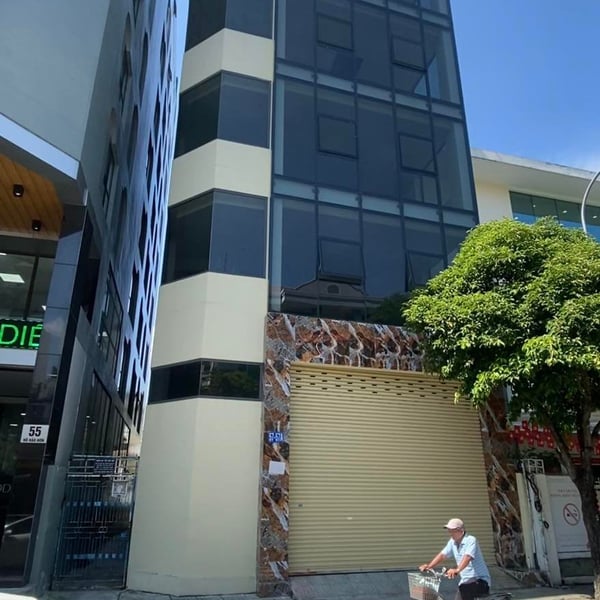 Bán toà nhà 57 - 57A - 55/2 Hồ Hảo Hớn, Phường Cô Giang, Quận 1