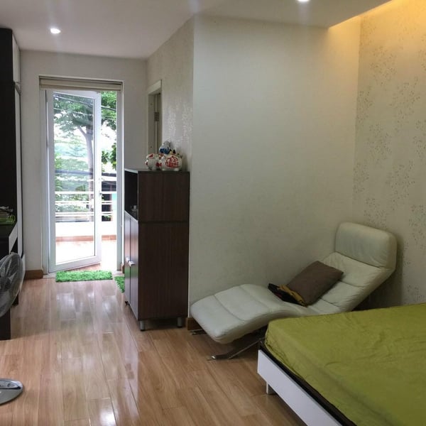 Nhà 4 tầng khu Kim Sơn 5m x 14m