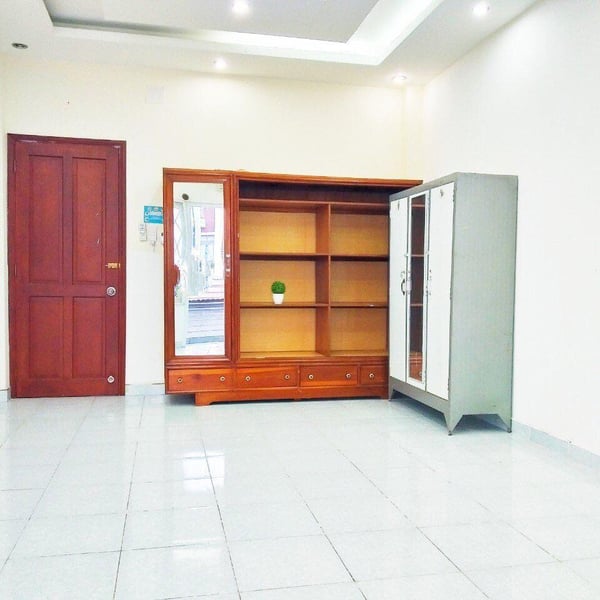 Nhà 5 tầng mặt tiền đường số Tân Quy , 3.9m x 23.8m