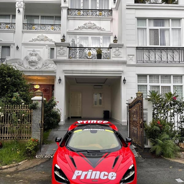 Biệt thự phú mỹ hưng quận 7 đối diện khu Chateau 