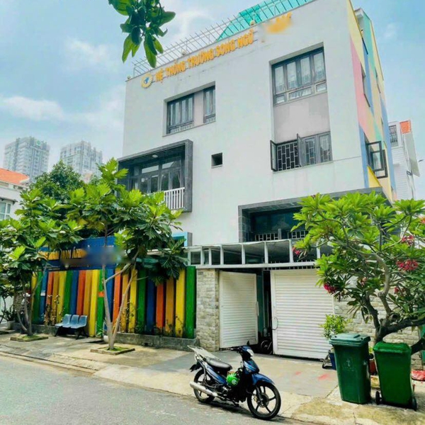 Biệt thự khu đô thị mới Him Lam Quận 7, Diện tích: 20m x 20m