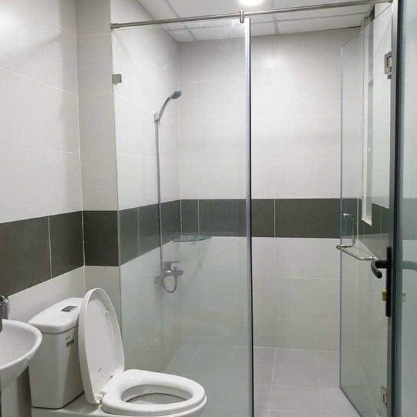 Nhà 4 tầng mặt tiền đại lộ Nguyễn Văn Linh gần Nguyễn Thị Thập