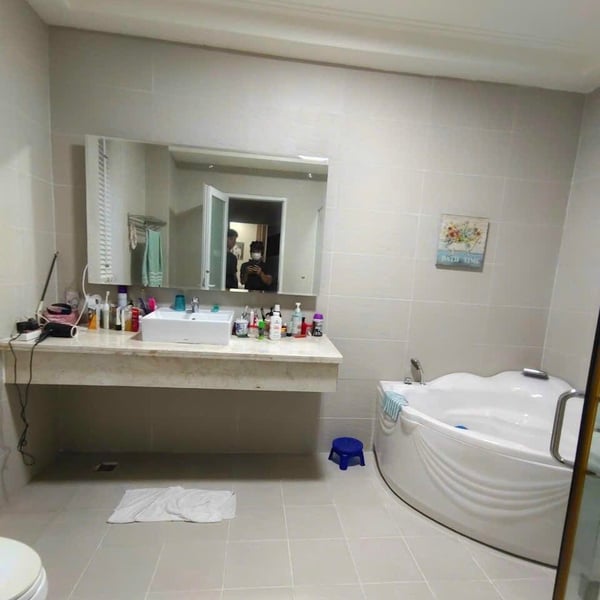 Biệt thự Kim Sơn Quận 7, Diện tích: 10m x 20m gần đại Học Tôn Đức Thắng 