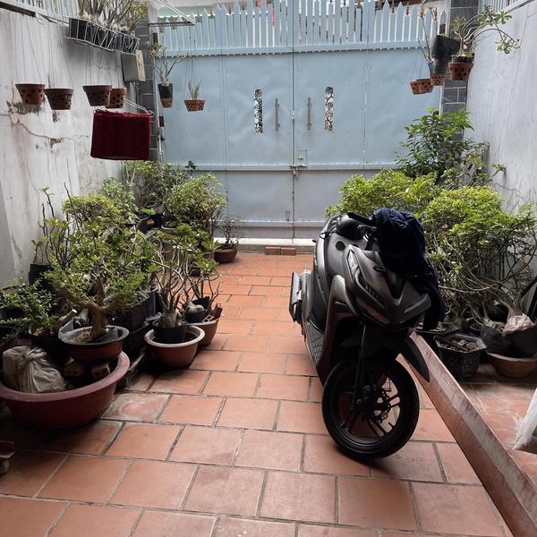 Nhà 3 tầng hẻm xe hơi 1027 Huỳnh Tấn Phát 5,5m x 24,8m