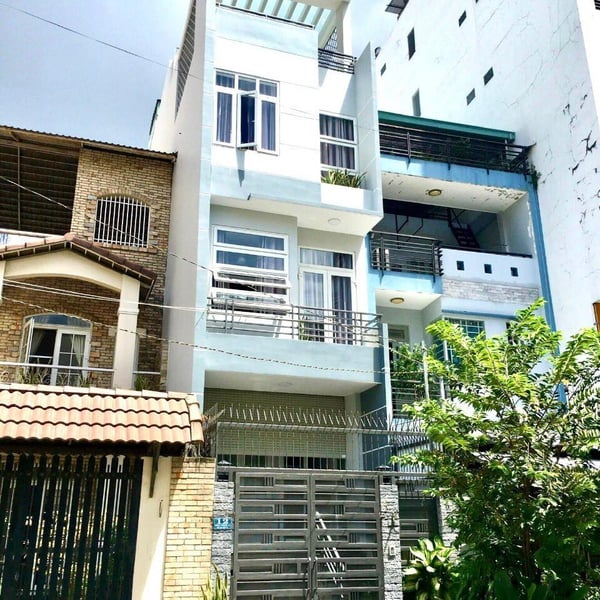 Nhà 5 tầng mặt tiền đường số Tân Quy 4m x 23m