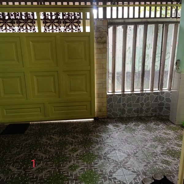 Nhà 2 tầng hẻm 1135 Huỳnh Tấn Phát 5m x 12,3m