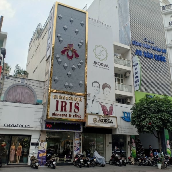 Bán nhà mặt tiền Lê Thị Riêng, P. Bến Thành, Quận 1