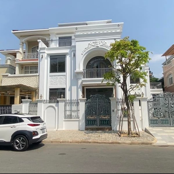 Biệt thự khu Mỹ Gia Phú Mỹ Hưng đường số 20 DT: 15m x 16,75m