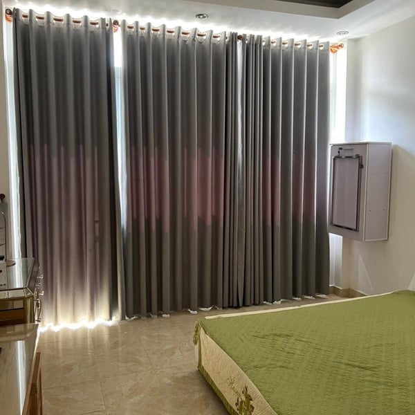 Nhà 3 tầng mặt tiền đường Cao Thị Chính 4m x 20m