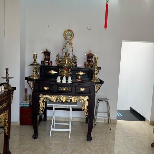 Nhà 3 tầng mặt tiền đường Cao Thị Chính 4m x 20m