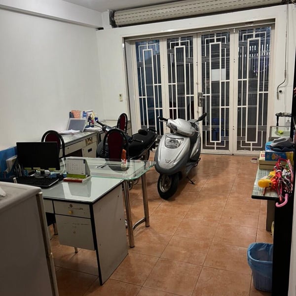 Nhà 4 tầng hẻm xe hơi 62 Lâm Văn Bền 4,1m x 19m