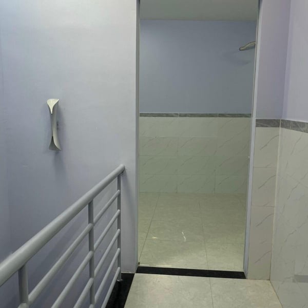 Nhà 2T hẻm 793 trần xuân soạn , 4m x 11.5m 