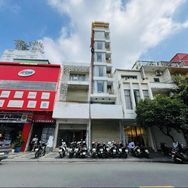 Bán nhà mặt tiền đường Nguyễn Trãi, Phường Bến Thành, Quận 1