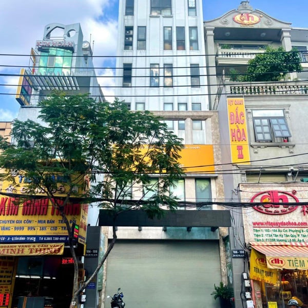 Bán nhà mặt tiền đường Âu Cơ, Phường 9, Quận Tân Bình