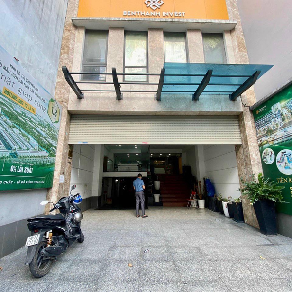 Bán nhà mặt tiền đường Âu Cơ, Phường 9, Quận Tân Bình