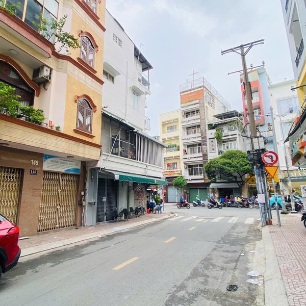 Bán nhà 143-145 Bàn Cờ, Phường 3, Quận 3