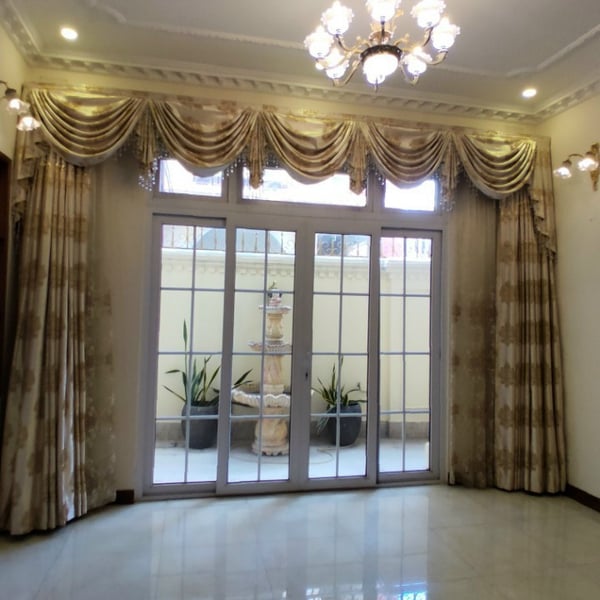 Bán biệt thự Nguyễn Văn Hưởng, Thảo Điền, Quận 2