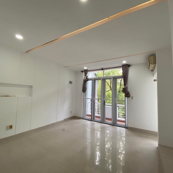 Biệt thự Sadeco Ven Sông Tân Phong 7m x 18m