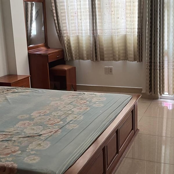 Nhà 5 tầng mặt tiền đường số, Phường Tân Quy Gần Mai Văn Vĩnh 