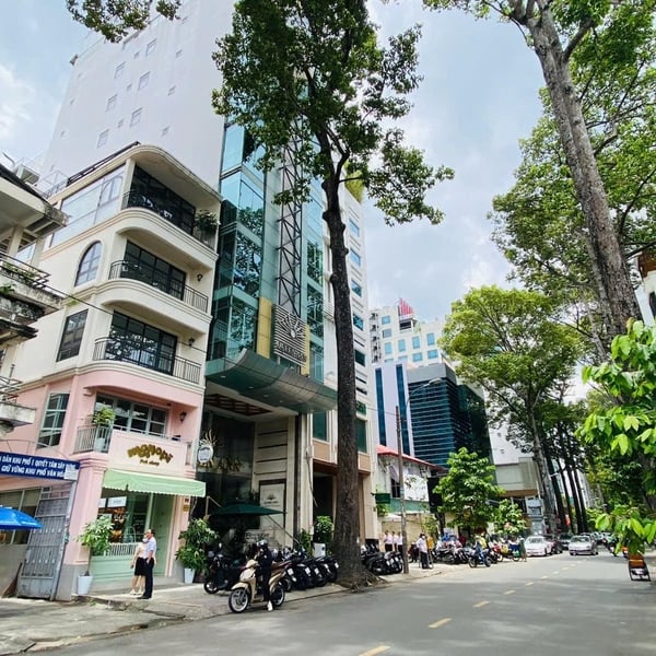 Bán nhà 96 - 98 Bùi Thị Xuân, Phường Bến Thành, Quận 1