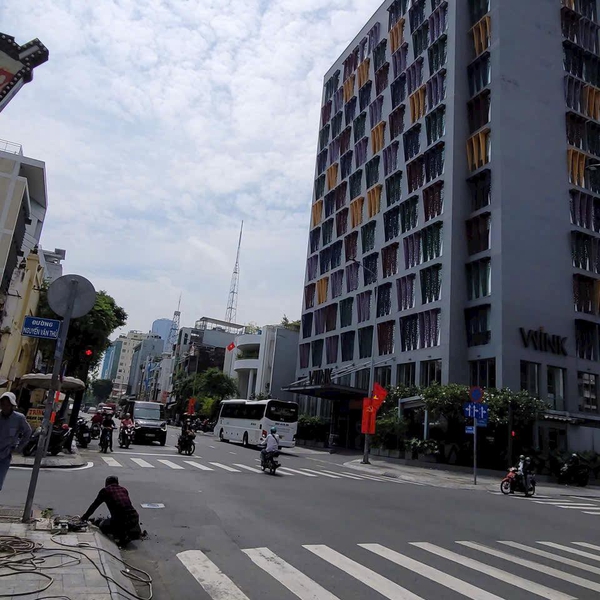 Bán nhà 95 Nguyễn Bỉnh Khiêm, P. Tân Định, Quận 1