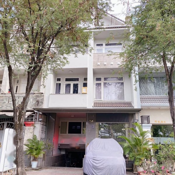 Nhà 2 mặt tiền SADECO ven sông Tân Phong 7m x 36m