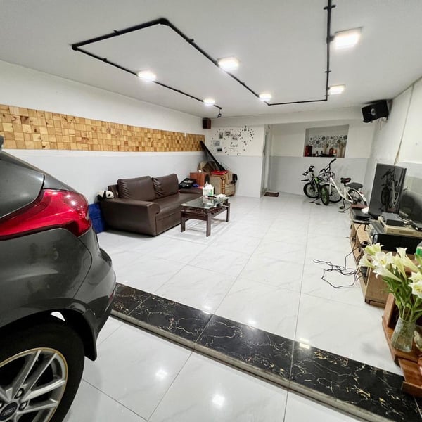 Nhà 5 tầng hẻm xe hơi 803 Huỳnh Tấn Phát 4,3m x 14,7m