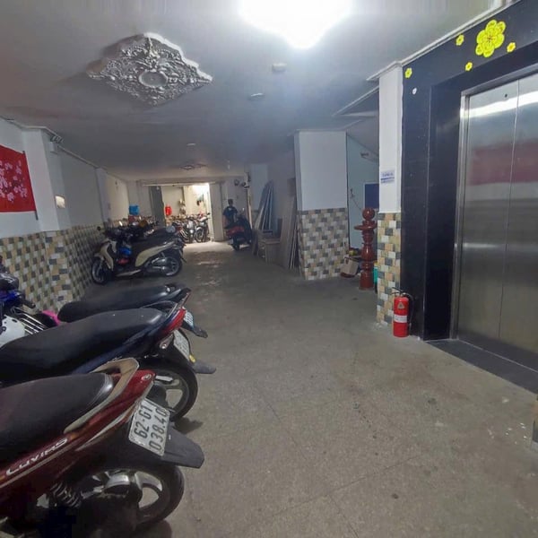 Tòa CHDV 7 tầng mặt tiền đường Trần Xuân Soạn, Tân Kiểng 