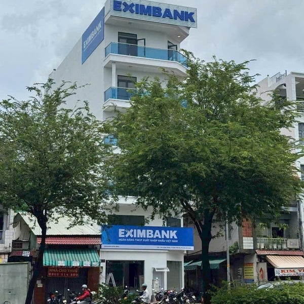 Bán toà nhà 552-554 Hồng Bàng, P16, Quận 11