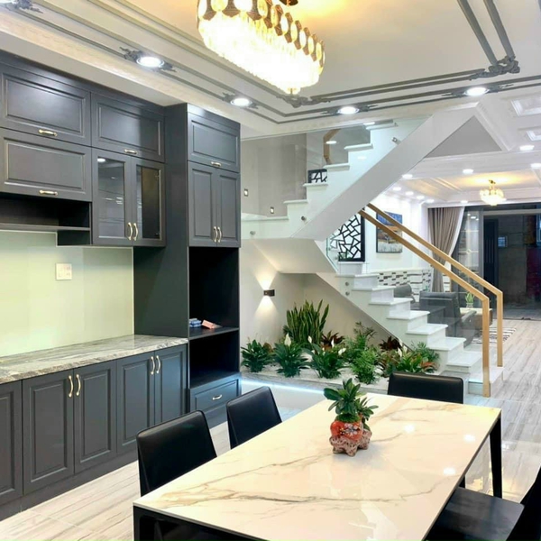 Nhà 4 tầng hẻm 1135 Huỳnh Tấn Phát 7m x 13m