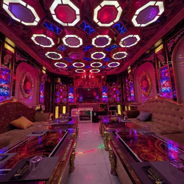 Bán toà nhà mặt tiền 22 Phổ Quang, P. Tân Sơn Hoà, Quận Tân Bình