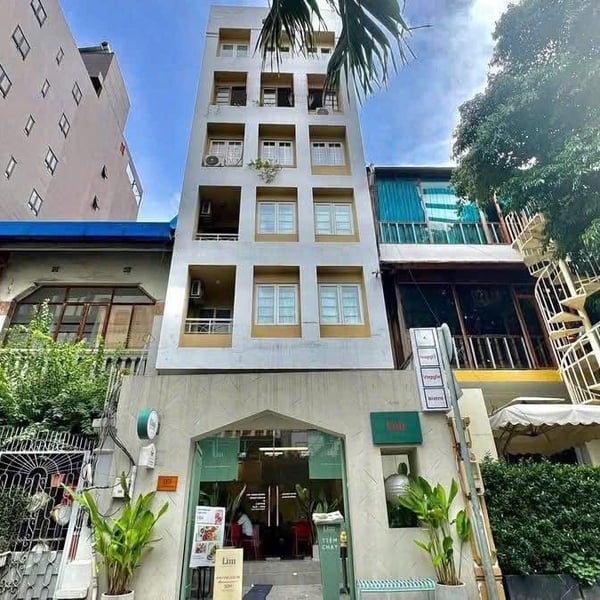 Bán toà nhà căn hộ dịch vụ Quận 1, số 7 Ngô Văn Năm, P. Sài Gòn 