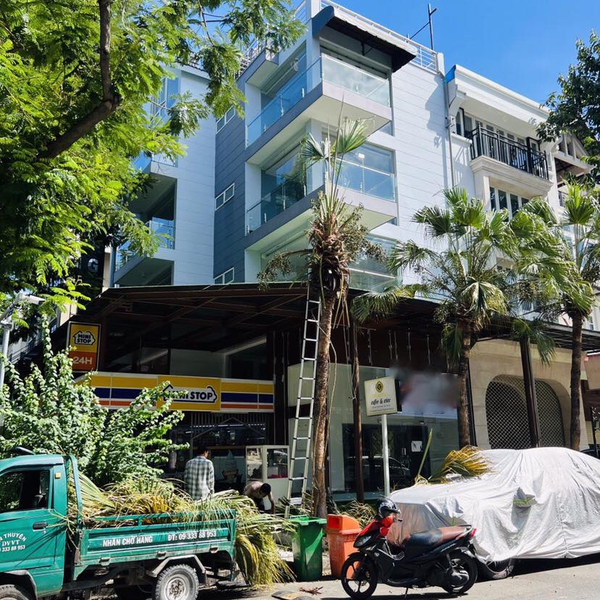 Góc 2 mặt tiền Hưng Gia 2 đường Bùi Bằng Đoàn và đường số 2