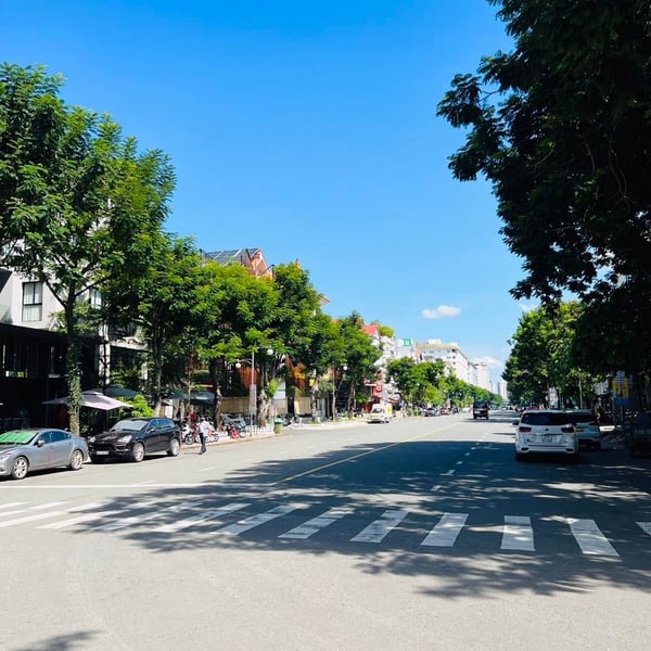 Góc 2 mặt tiền Hưng Gia 2 đường Bùi Bằng Đoàn và đường số 2