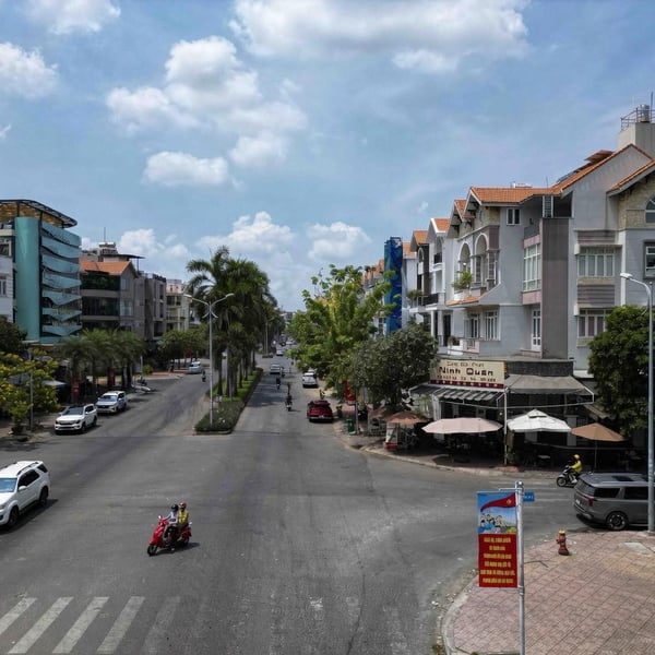 Bán biệt thự Him Lam, số 2 Hoàng Trọng Mậu, Phường Tân Hưng, Quận 7
