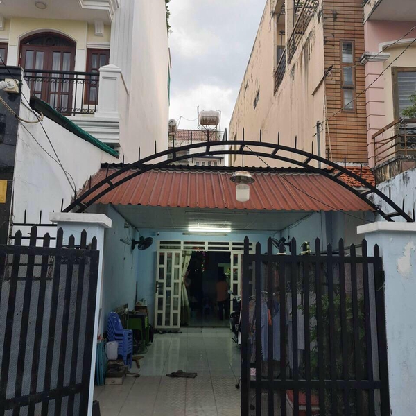 Nhà mặt tiền Cư Xá Ngân Hàng 4m x 23m