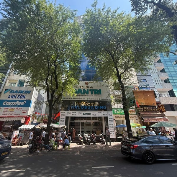 Bán toà nhà 51 - 53 Võ Văn Tần, Phường Xuân Hoà, Quận 3