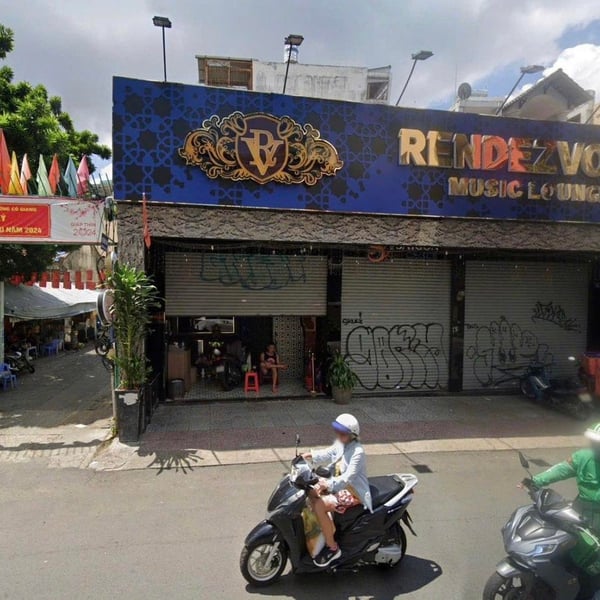 Bán nhà 78 - 80 Trần Đình Xu, Phường Cô Giang, Quận 1