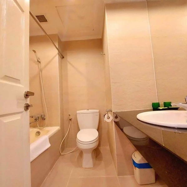 Bán nhà 42 Lê Thánh Tôn, Phường Bến Nghé, Quận 1